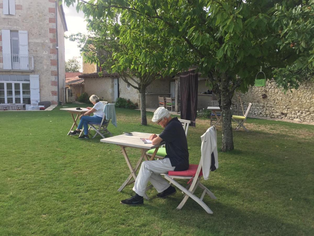 B&B La Mirande De Saint-Clar 外观 照片